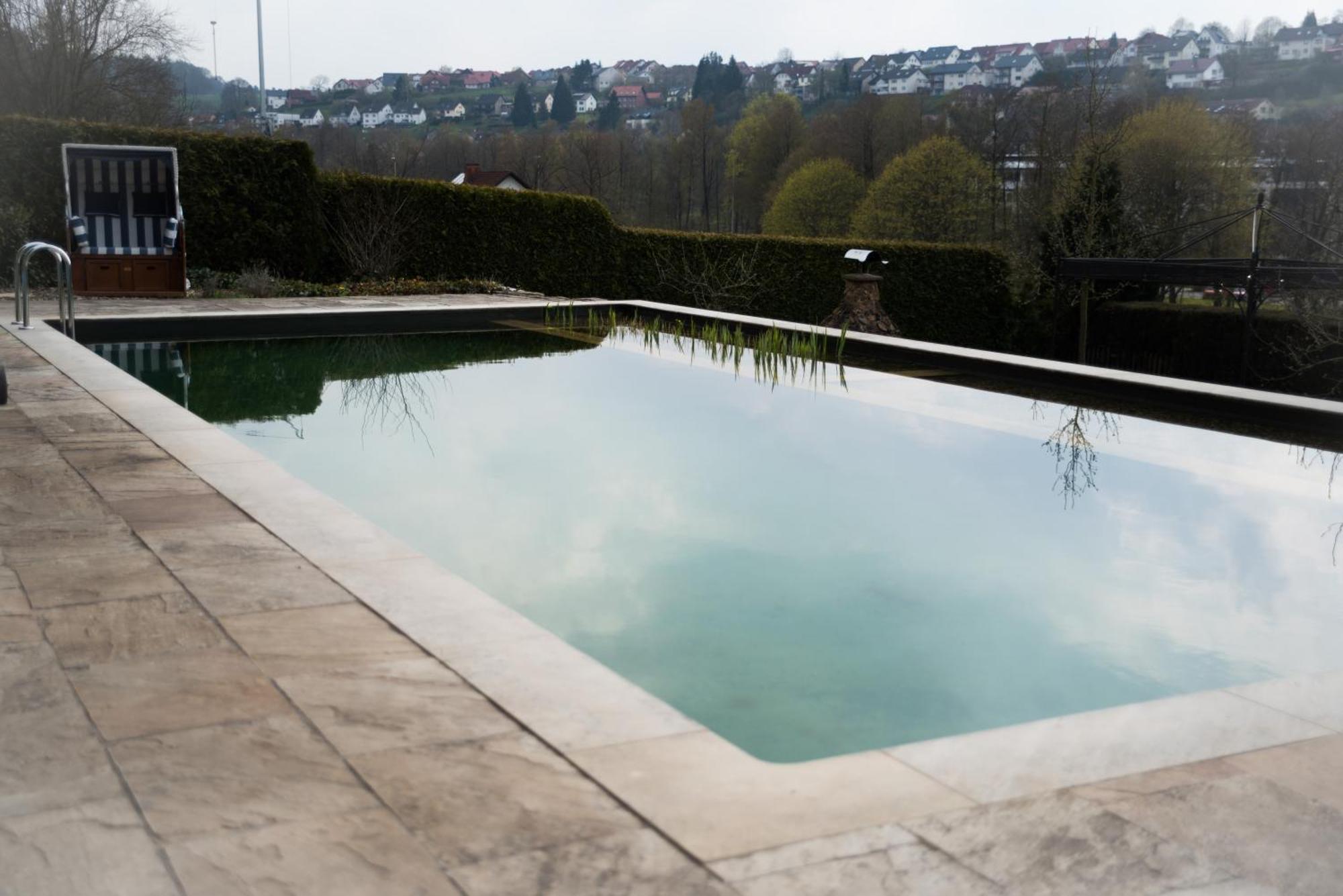 Hotel Tannenhof Bad Wünnenberg Esterno foto