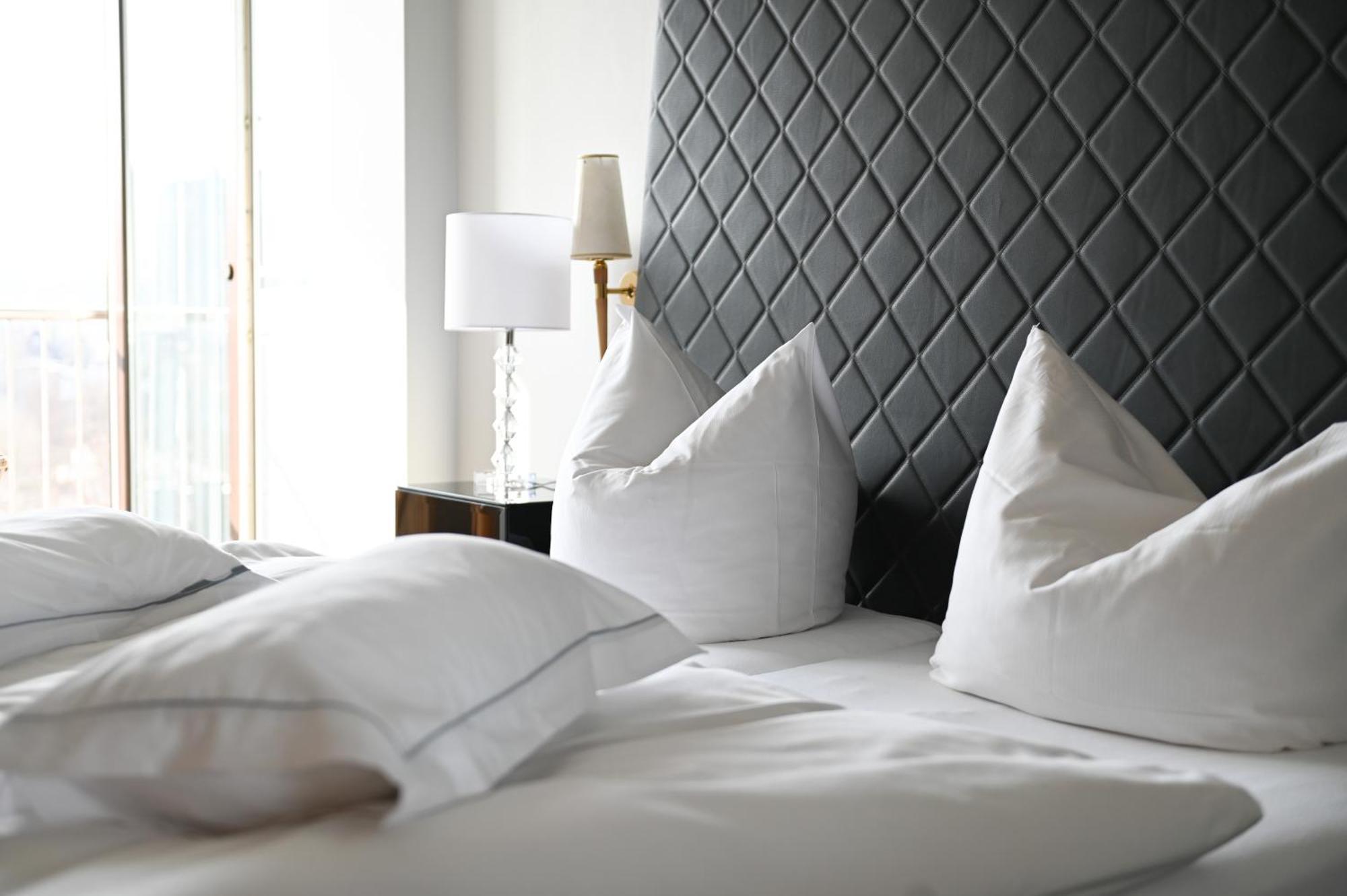 Hotel Tannenhof Bad Wünnenberg Esterno foto